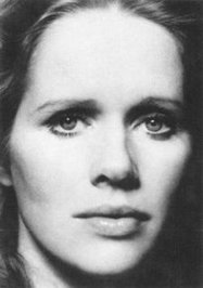 Liv Ullmann